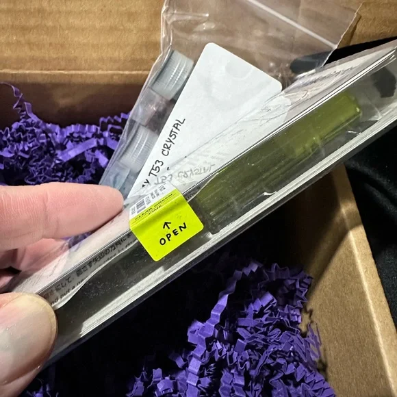 Kakuno Fountain Pen by Pilot. New Has Never Been Opened. Comes with 5 LAMY Inks - Picture 4 of 6